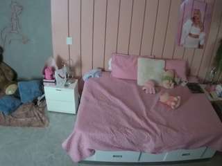 voyeurcam-casa-salsa-bedroom-1