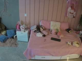 voyeurcam-casa-salsa-bedroom-1