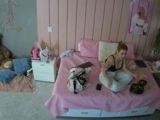 voyeurcam-casa-salsa-bedroom-1