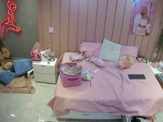 voyeurcam-casa-salsa-bedroom-1