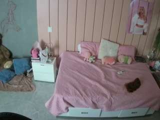 voyeurcam-casa-salsa-bedroom-1