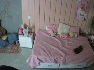 voyeurcam-casa-salsa-bedroom-1