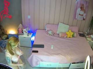 voyeurcam-casa-s... Live Webcam on CamSoda