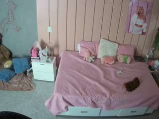 voyeurcam-casa-salsa-bedroom-1