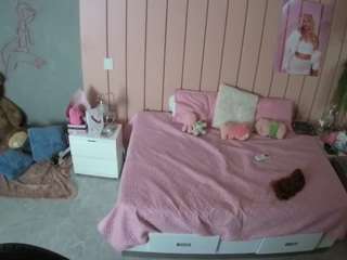 voyeurcam-casa-salsa-bedroom-1