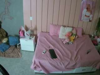 voyeurcam-casa-salsa-bedroom-1