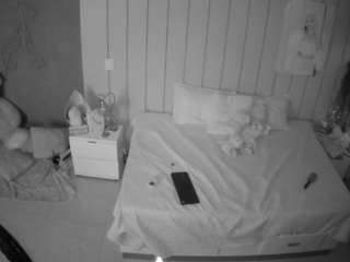 voyeurcam-casa-salsa-bedroom-1