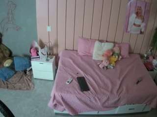 voyeurcam-casa-salsa-bedroom-1