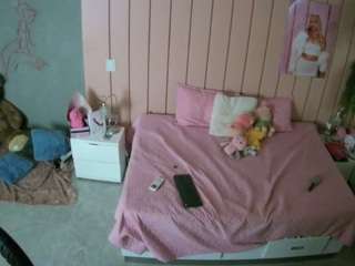 voyeurcam-casa-salsa-bedroom-1
