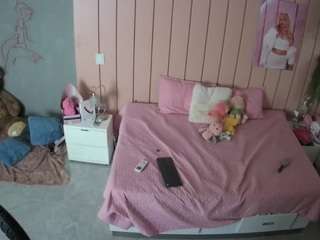 voyeurcam-casa-salsa-bedroom-1