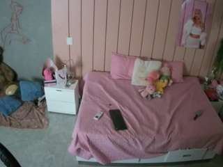 voyeurcam-casa-salsa-bedroom-1
