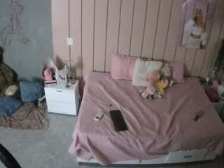voyeurcam-casa-salsa-bedroom-1