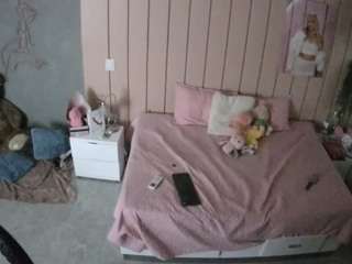 voyeurcam-casa-salsa-bedroom-1