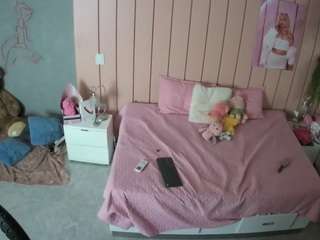 voyeurcam-casa-salsa-bedroom-1