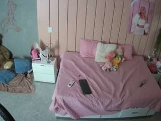 voyeurcam-casa-salsa-bedroom-1