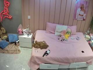 voyeurcam-casa-salsa-bedroom-1