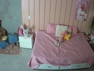 voyeurcam-casa-salsa-bedroom-1