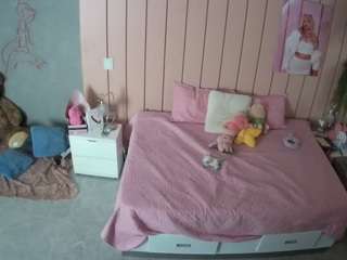voyeurcam-casa-salsa-bedroom-1