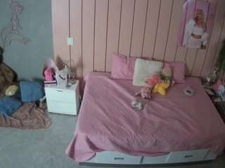 voyeurcam-casa-salsa-bedroom-1