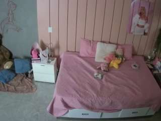 voyeurcam-casa-salsa-bedroom-1