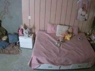 voyeurcam-casa-salsa-bedroom-1