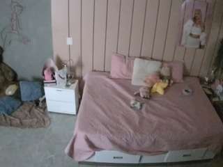 voyeurcam-casa-salsa-bedroom-1