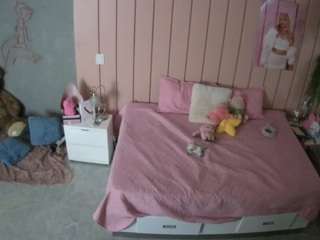 voyeurcam-casa-salsa-bedroom-1