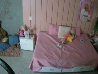 voyeurcam-casa-salsa-bedroom-1
