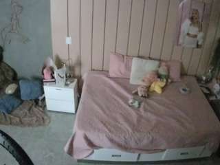 voyeurcam-casa-salsa-bedroom-1