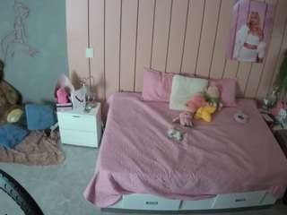 voyeurcam-casa-salsa-bedroom-1