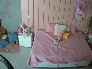 voyeurcam-casa-salsa-bedroom-1
