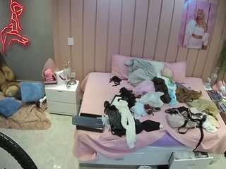 voyeurcam-casa-salsa-bedroom-1