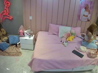voyeurcam-casa-salsa-bedroom-1