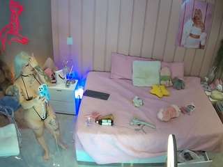voyeurcam-casa-salsa-bedroom-1