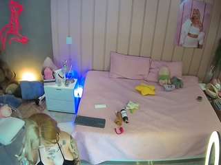 voyeurcam-casa-salsa-bedroom-1