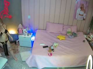 voyeurcam-casa-salsa-bedroom-1