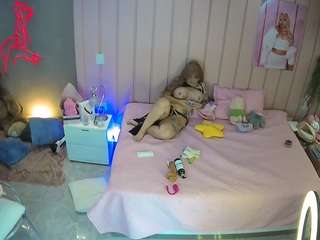 voyeurcam-casa-salsa-bedroom-1