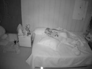 voyeurcam-casa-salsa-bedroom-1