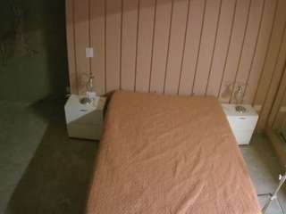 voyeurcam-casa-salsa-bedroom-1