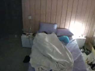 voyeurcam-casa-salsa-bedroom-1