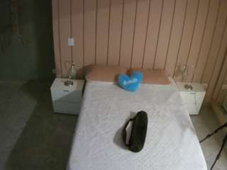 voyeurcam-casa-salsa-bedroom-1