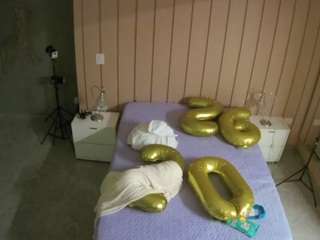 voyeurcam-casa-salsa-bedroom-1