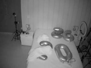 voyeurcam-casa-salsa-bedroom-1
