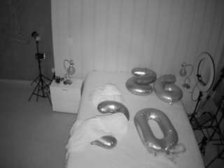 voyeurcam-casa-salsa-bedroom-1