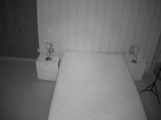 voyeurcam-casa-salsa-bedroom-1