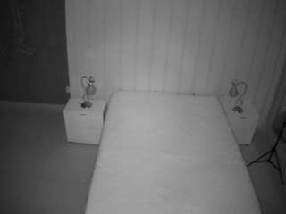 voyeurcam-casa-salsa-bedroom-1