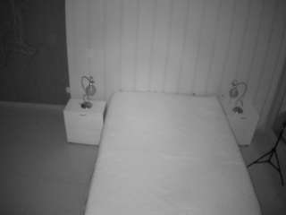 voyeurcam-casa-salsa-bedroom-1
