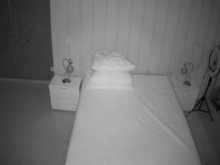 voyeurcam-casa-salsa-bedroom-1