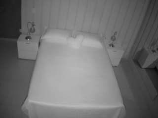 voyeurcam-casa-salsa-bedroom-1