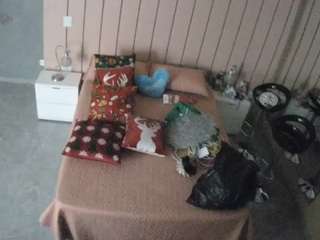 voyeurcam-casa-salsa-bedroom-1